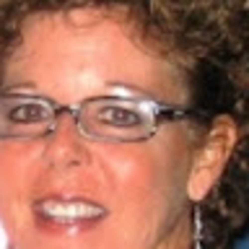 Meet your Posher, Cynthia